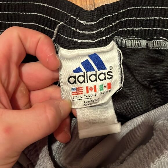 Vintage adiddas pants - Picture 4 of 6